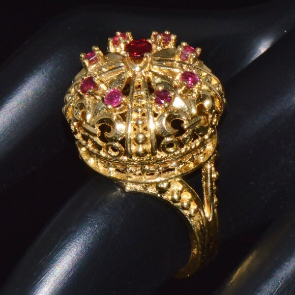 Vintage Franklin Mint Natural Ruby 18K 750 Solid Gold Etruscan Crown Dome Ring